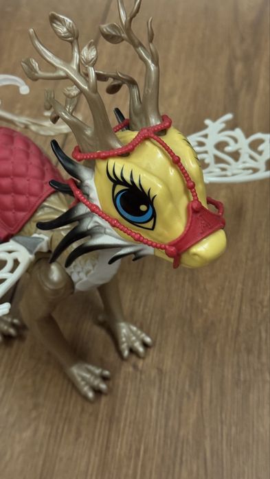 Ever After High Apple White Dragon games