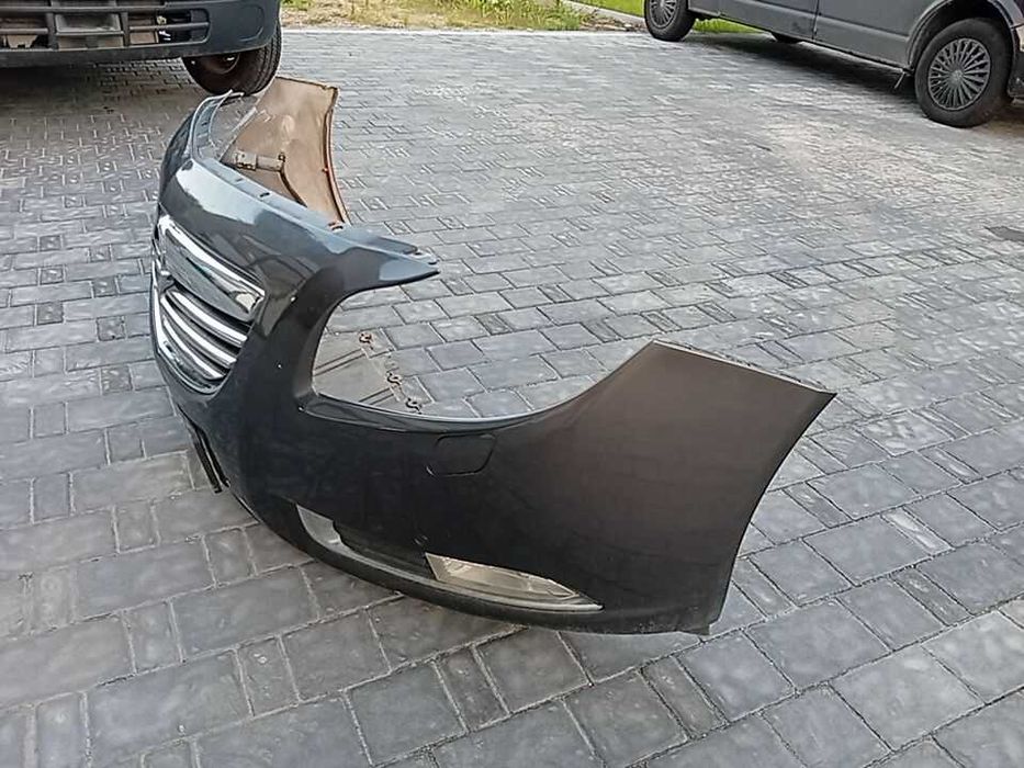 Przedni zderzak opel Insignia a przedlift Z177  bixenon, spryski, pdc