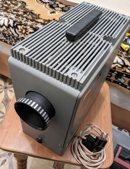 Проектор ЛЭТИ-60М