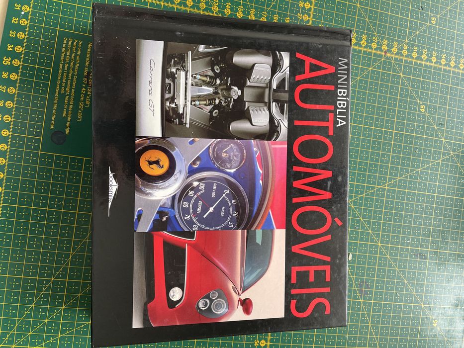 Mini biblia automoveis
