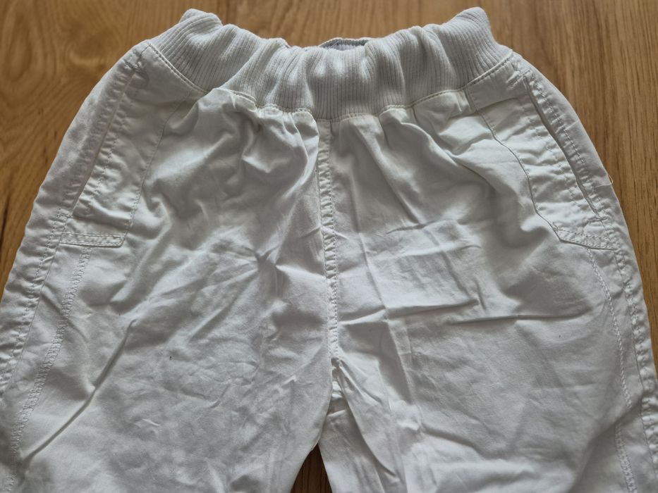 Spodnie białe 140