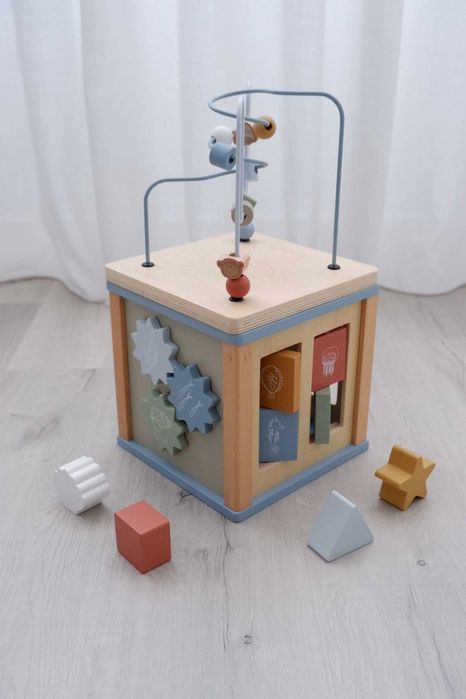 Brinquedo Cubo de Atividades Little Dutch