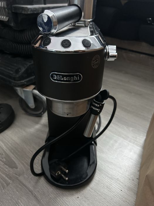 De'Longhi ekspres do kawy
