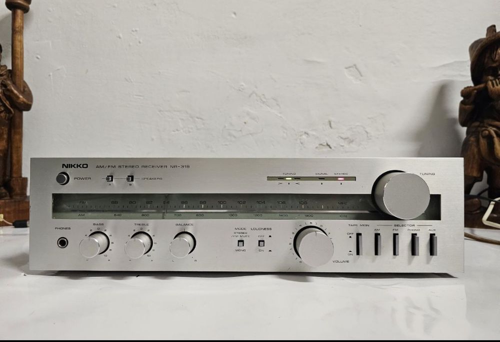 Amplituner stereo NikKo NR-319, Japan.