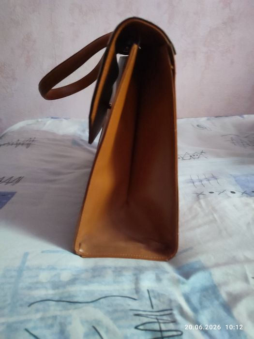 Кожаная сумка в стиле Ferragamo Trifolio