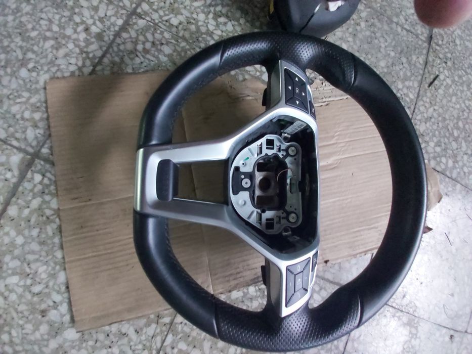 Volante AMG mercedes w212 s212