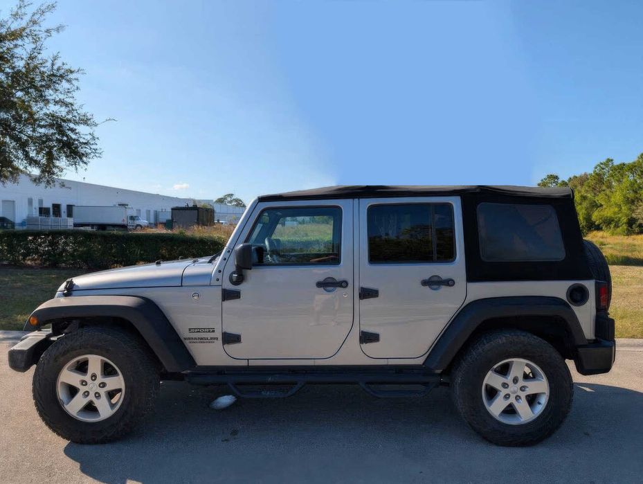 Jeep Wrangler Unlimited      2017