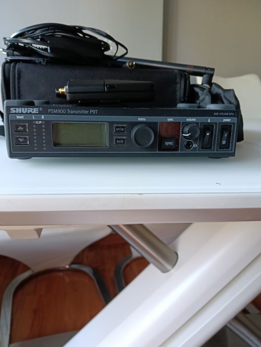 shure PSM 900 G6E + case