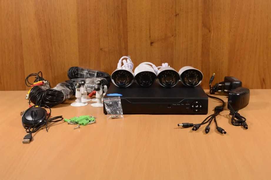 Система видеонаблюдения для частного дома, комплект камер уличный