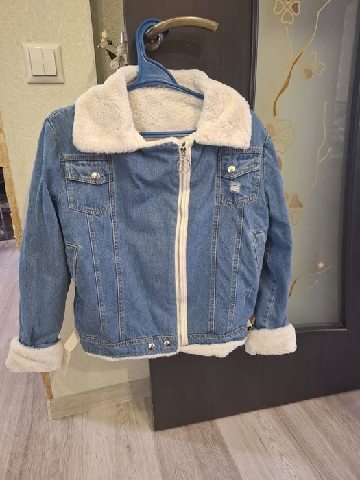 Продам джинсову курту