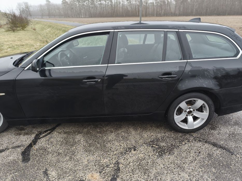 BMW  e61.  3.0 D