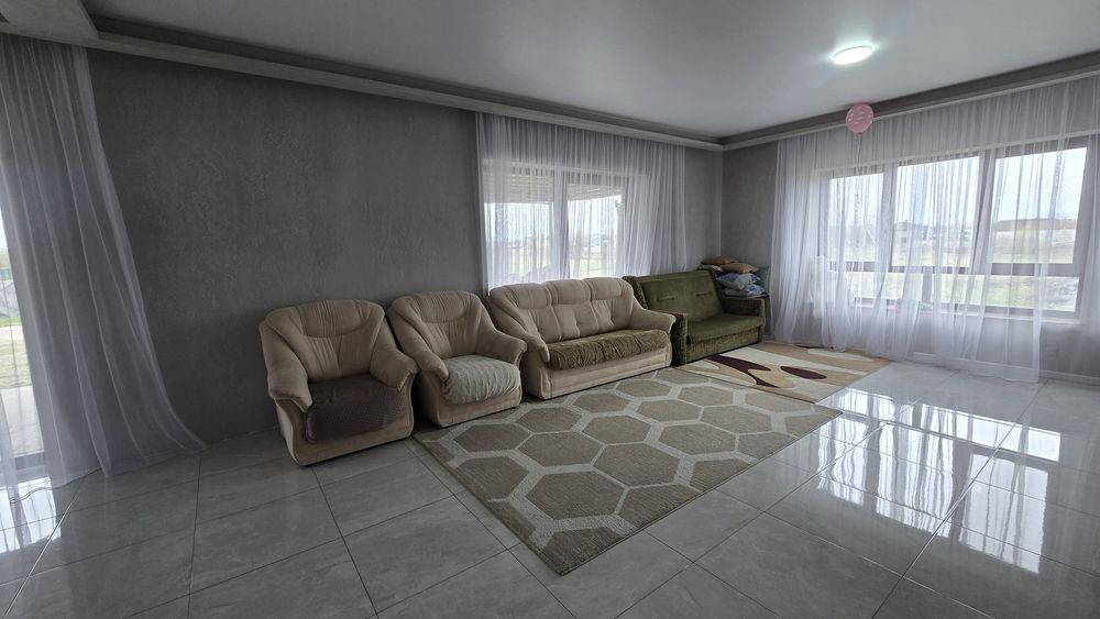 Будинок 210 м.кв. масив 'Залізничний'.(22451274)