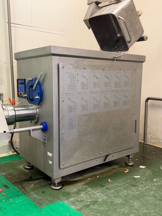 Wilk automatyczny CFS AutoGrind + podnośnik kolumnowy CFS 300S (wywrotnica wózków 200 l)