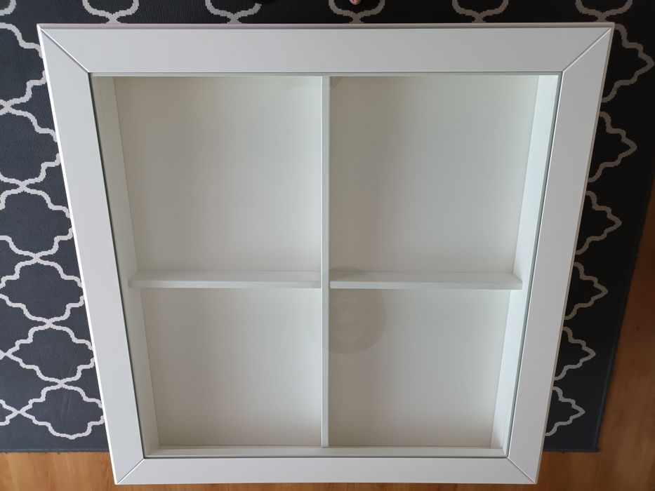 Mesa de centro branca Liatorp