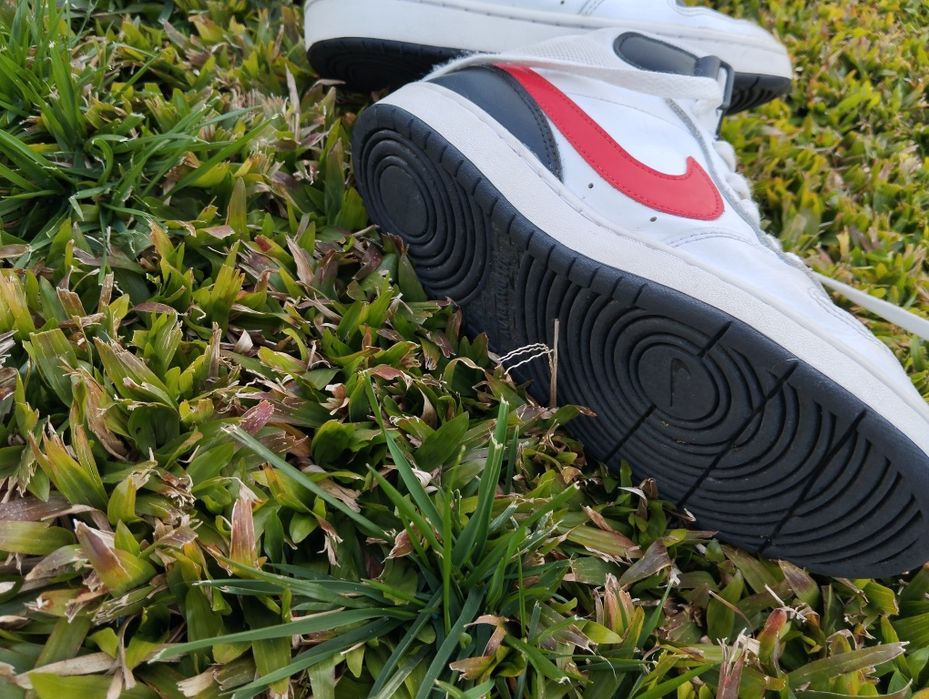 Nike Court Borough Mid - Preto, Branco e Vermelho - Em Excelente Estad