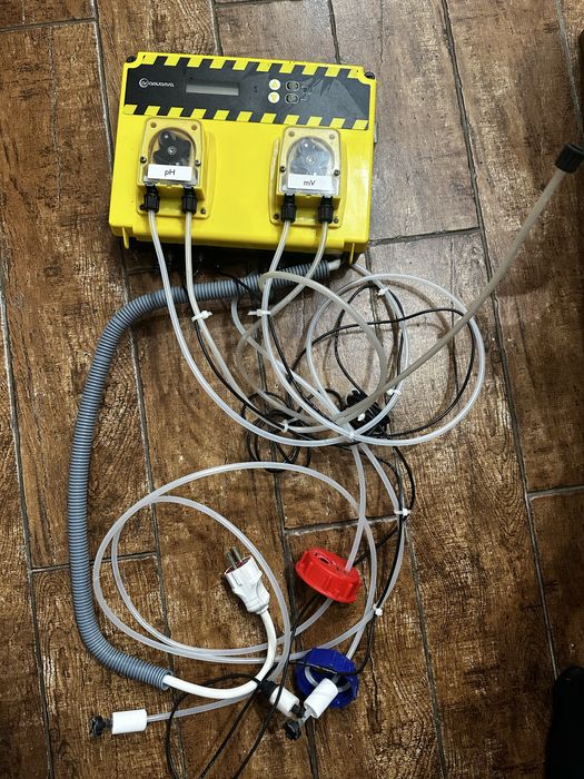 Автоматическая дозирующая станция pH / Redox Aquaviva (для бассейна)