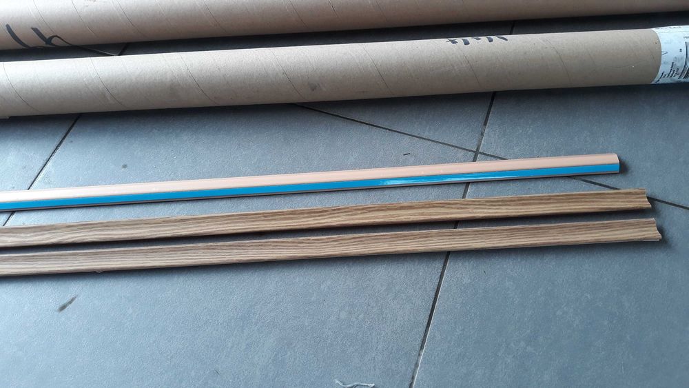 Ćwierćwałki stolarkskie samoprzylepne PCV 15x15 200 cm