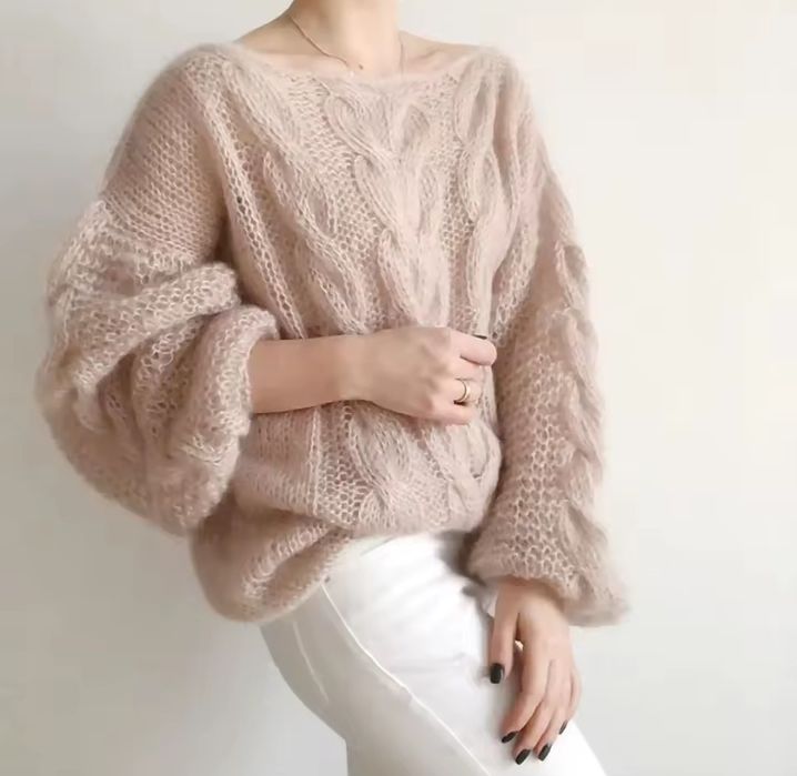 Паутинка - свитерок  . ручная работа