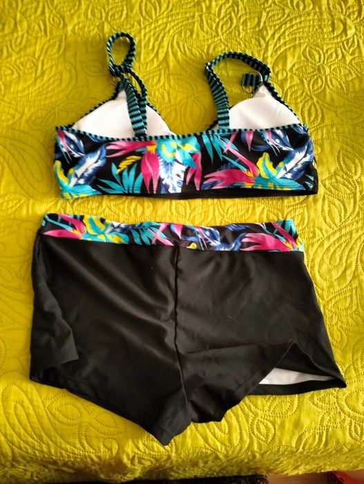 Bikinis tamanho M