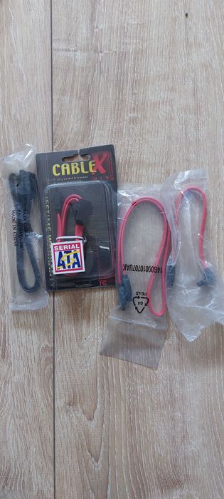 Kable sata 4 szt.
