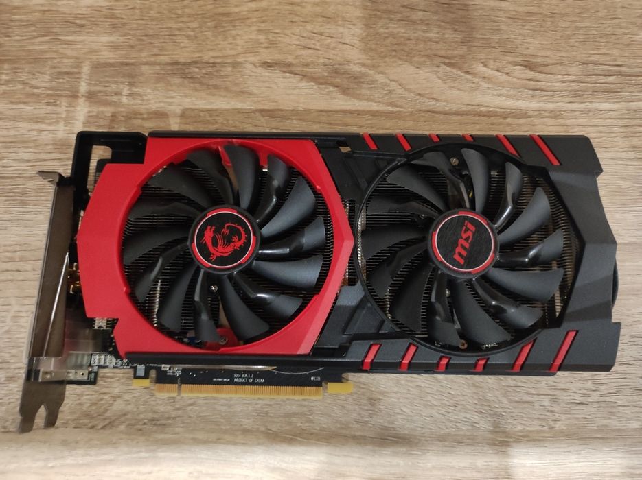 Placas gráficas para reparação GTX 1660/R9 380