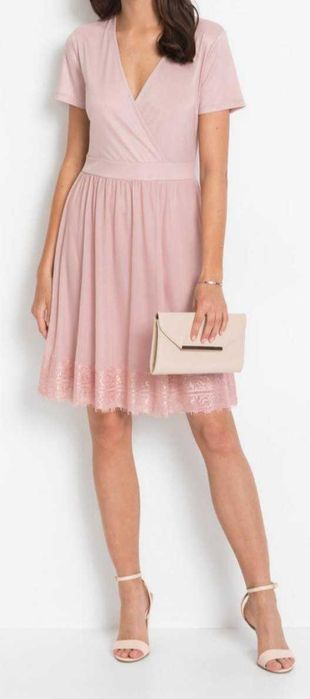 piękna sukienka różowa