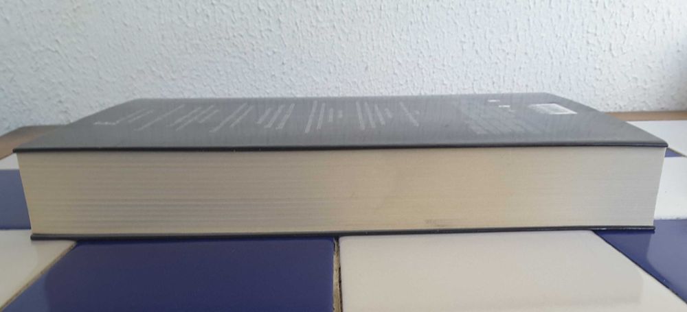 Livro "Crepúsculo", de Stephenie Meyer (Como NOVO!)