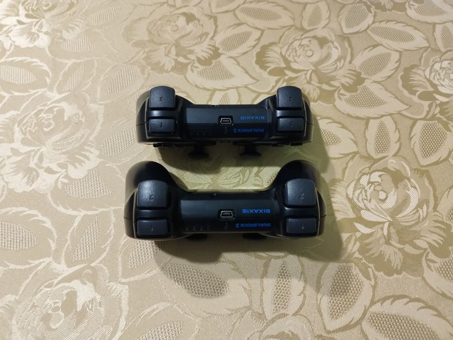 Pady ps3 PlayStation 3, stan bardzo dobry, oryginalne, wysyłka olx