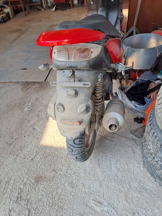 Скутер Viper Booster