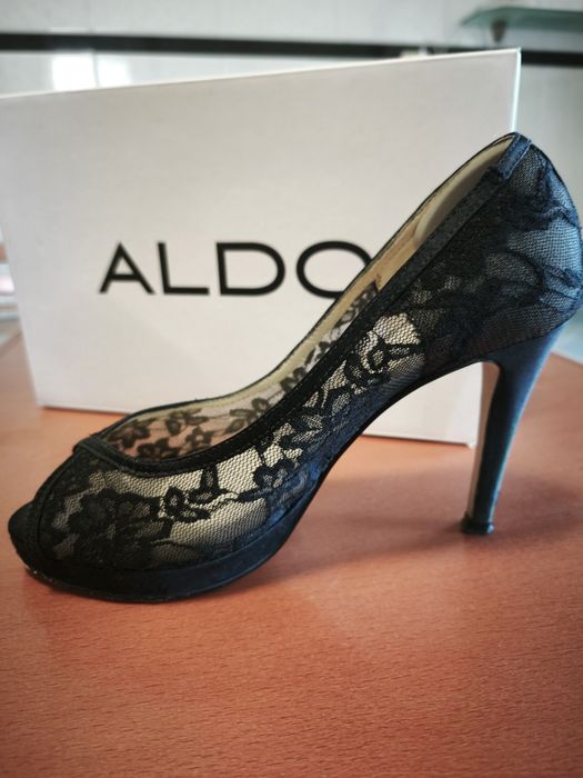 Sapatos Aldo de salto