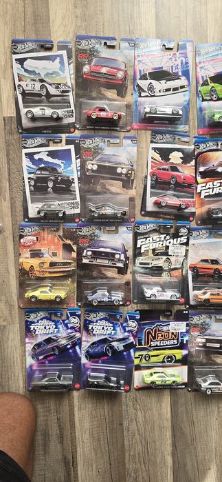 Autka hot wheels samochodziki kolekcja mattel