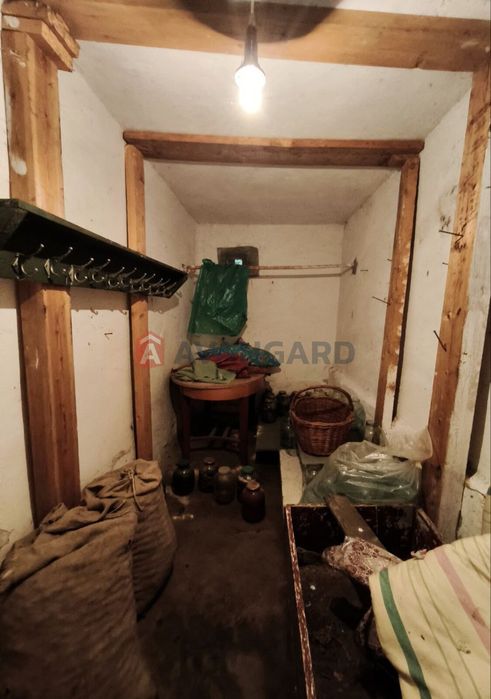 Будинок у Миколаївці (Дніпровський р-н)