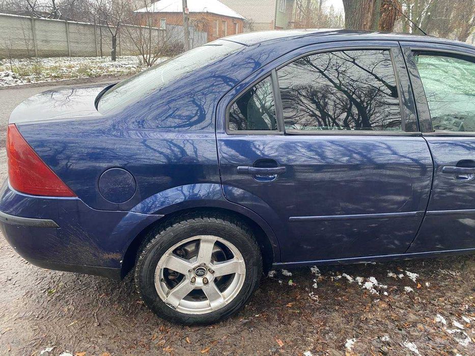 Ford Mondeo MK3 2002 1.8 бензин