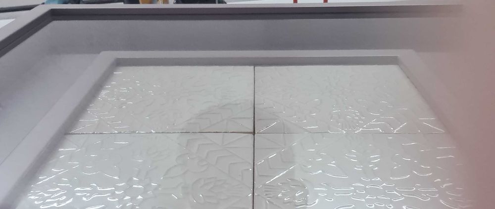 Painel 4 azulejos decorativos com moldura