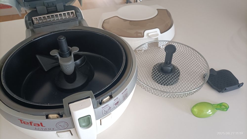 ActiFry Tefal – fritadeira sem óleo (cesto, tampa e filtro novos)