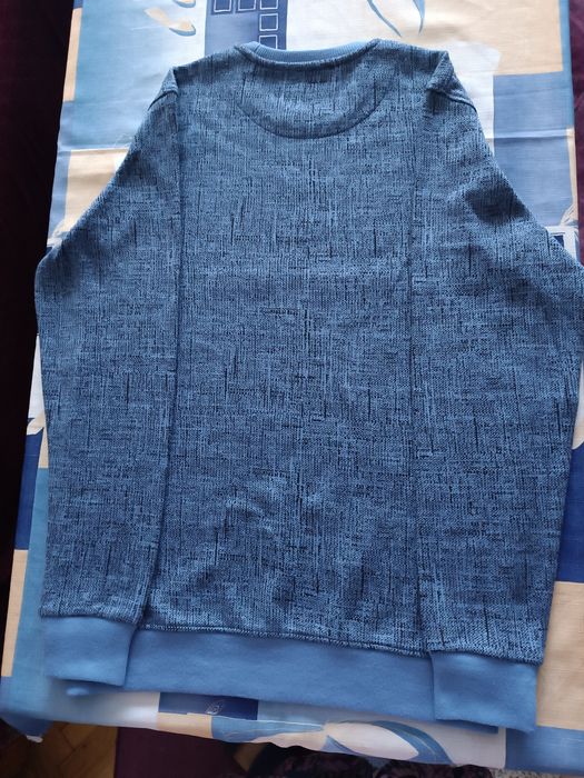Sweterek Balenciaga rozm. M
