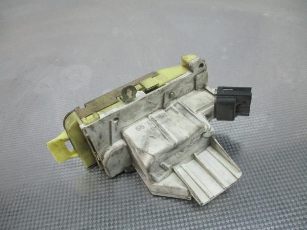 Fechadura / fecho porta trás esquerdo FORD Focus I (DAW, DBW)