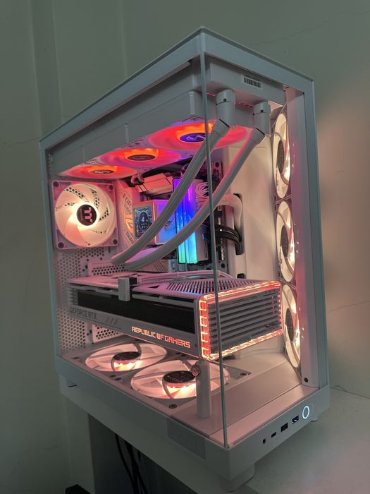 Ryzen 7 9800x3d+RTX Strix 4080 White+32gb xtreem