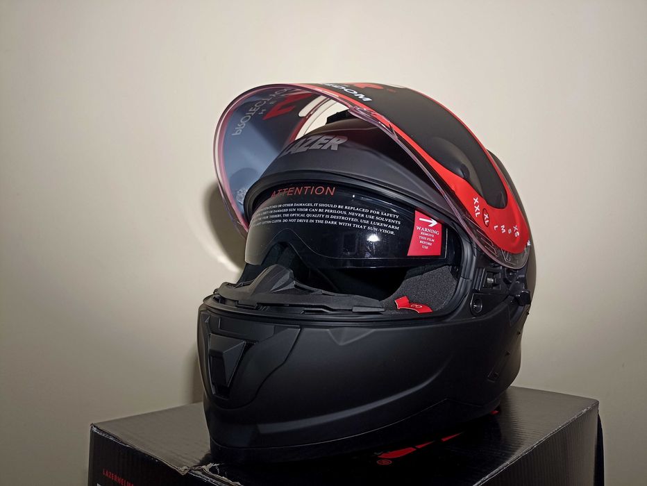Kask motocyklowy LAZER Rafale - rozmiar XL - z blendą - NOWY