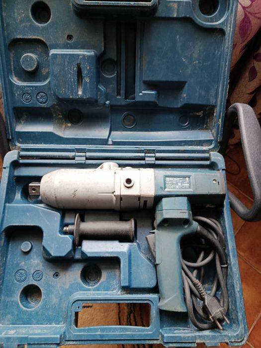 Импульсный гайковерт Bosch GDS 30 Professional