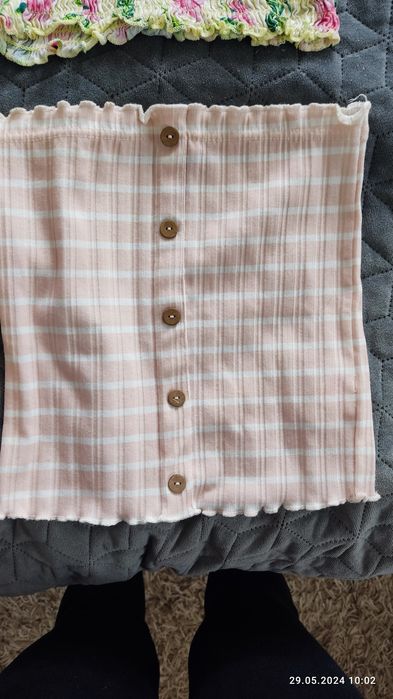 Zestaw kolorowych topów xs