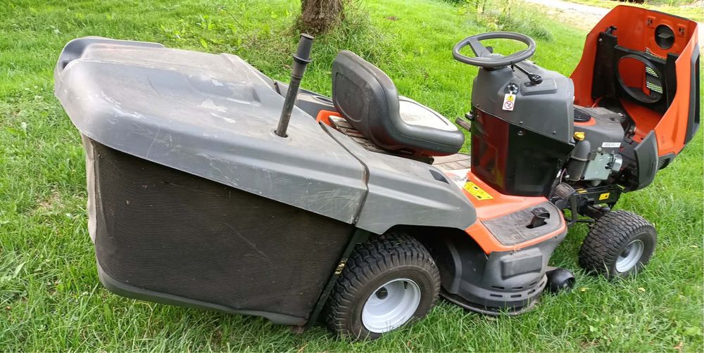 Sprzedam traktorek-kosiarkę Husqvarna TC 139T