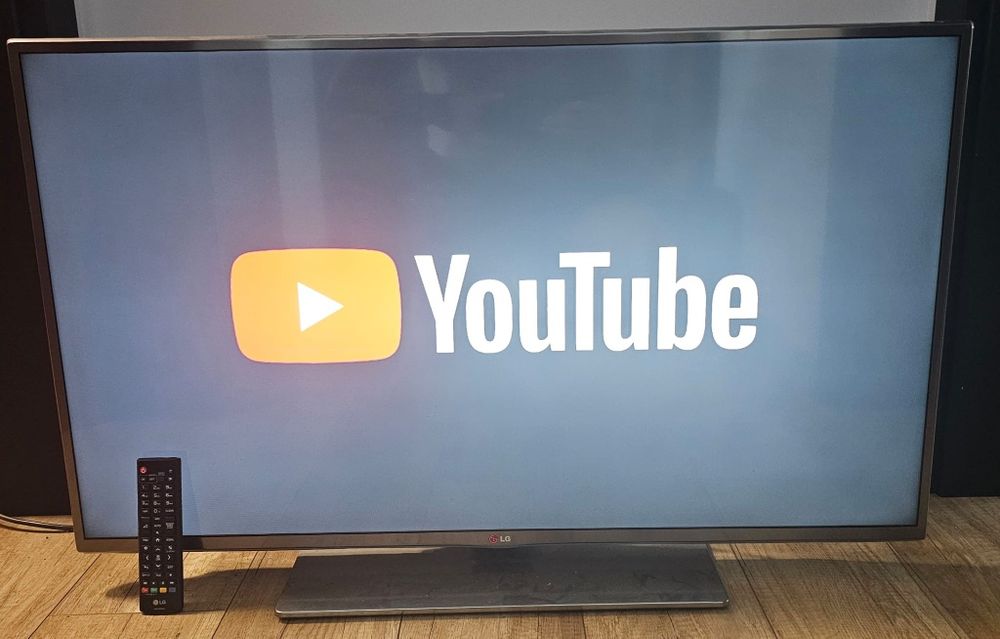 TV LG 43 cale netflix youtube