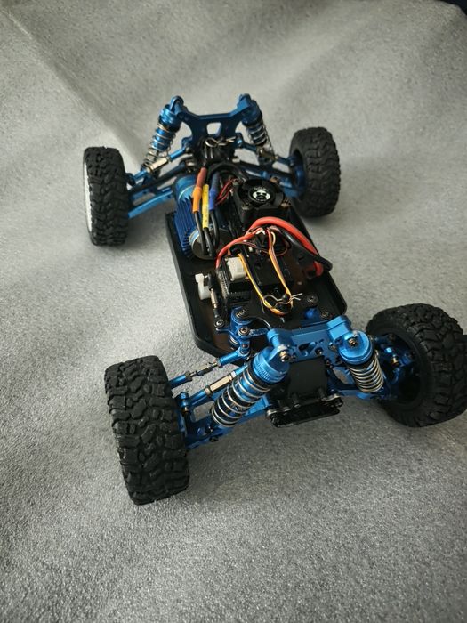 Vendo rc wltoys modelo 144010