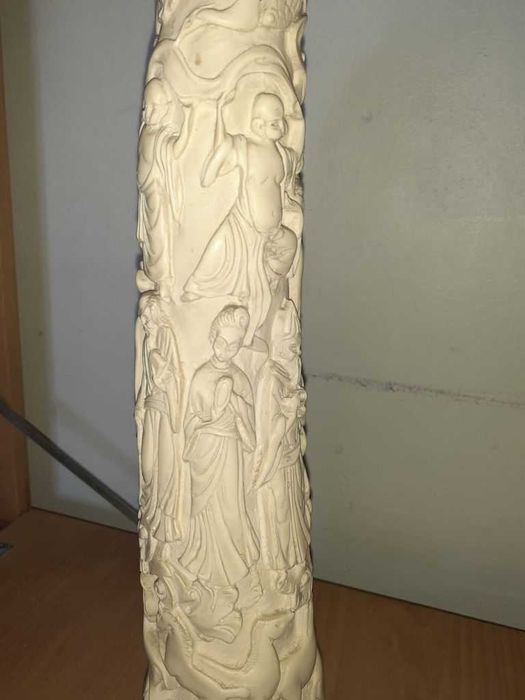 Corno decoração trabalhado, imitação marfim