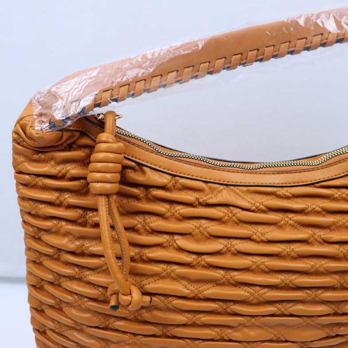 Torebka damska z eko skóry