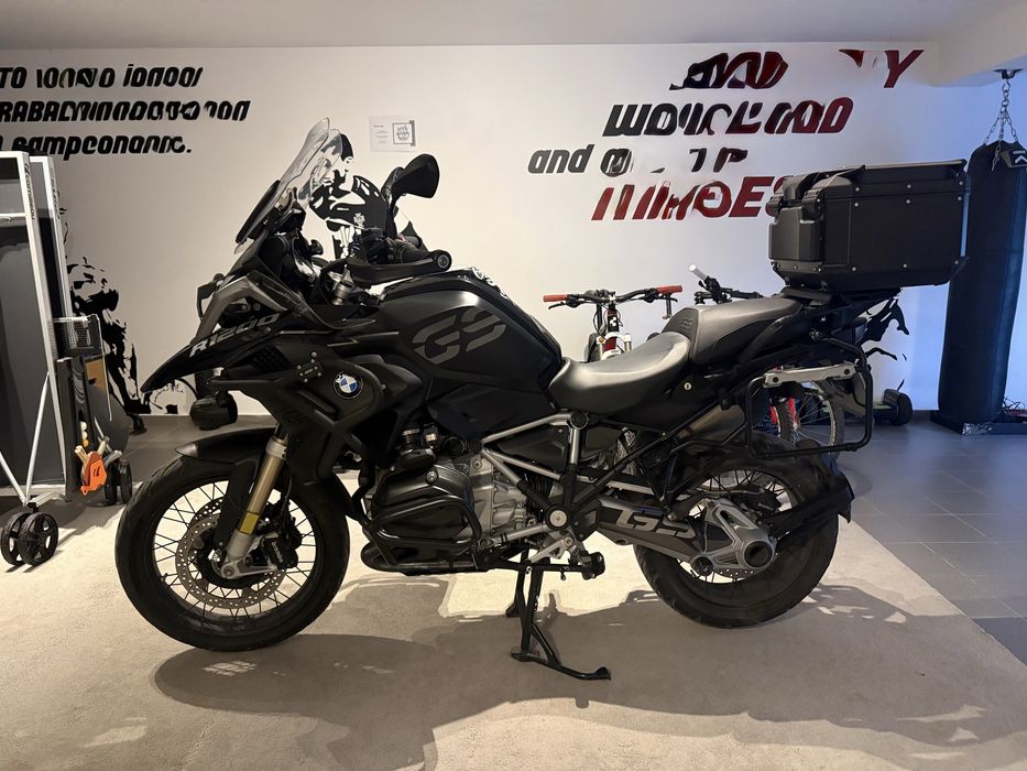 Bmw GS 1200 triple black SEM MALAS rebaixada