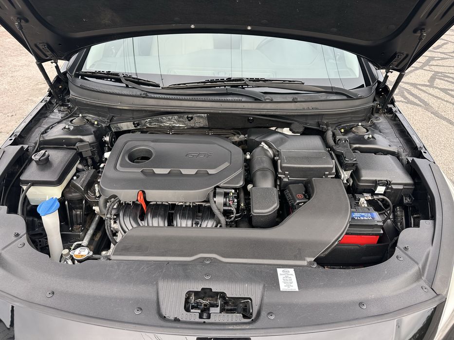 Продам Hyundai Sonata