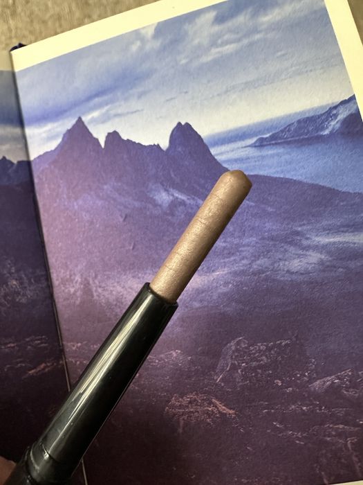 Stone Bobbi Brown long-wear cream shadow stick