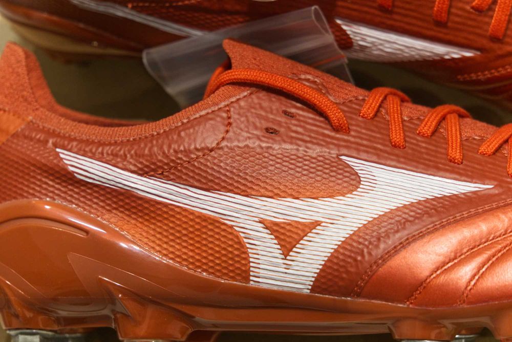 Buty piłkarskie Mizuno Morelia Neo 3 Beta Elite EU 44